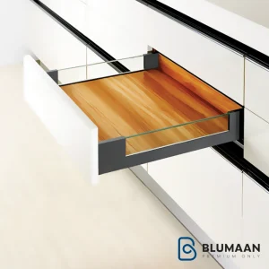 تصویری از ریل بدنه دار اسلیم شیشه فانتونی در رنگ نوک مدادی و بدنه آنترازیت، مناسب برای کابینت‌های مدرن.