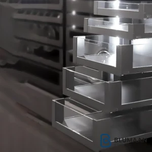 سوپر لردر لولایی فانتونی با طراحی اسلیم و فرانت شیشه برای نظم‌دهی بهینه فضا.