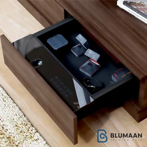 عکس باکیفیت از کشو ایمنی اثر انگشتی فانتونی، نصب شده در داخل کمد یا میز.