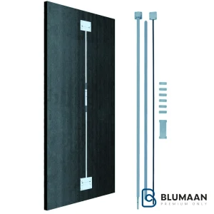 تصویر کمربند تاب گیر پشت درب بلند و کمدی K010 فانتونی در حال استفاده در یک فضای اداری.