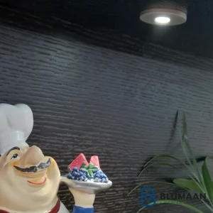 چراغ LED گرد نقطهای سه تایی فانتونی با نور نچرال و طراحی زیبا برای نورپردازی مدرن.