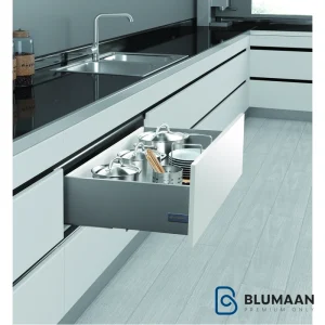 ریل مجیک باکس بلند یونی هوپر با طراحی مدرن و کاربردی برای نظم‌دهی به کابینت و کشوهای آشپزخانه.