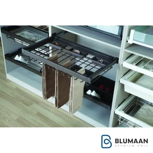 جاشلواری ریلی و زیورآلات داخل کمد لباس WS4123 - یونی هوپر - نمای دوم