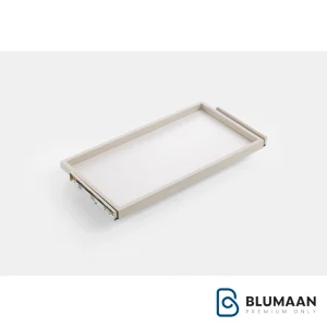 طبقه کشویی ریلی داخل کمد لباس یونی هوپر برای نظم دادن به کمد و دسترسی آسان به لباس‌ها.