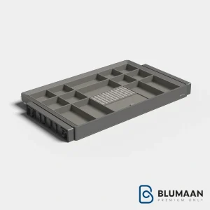 جای زیورآلات ریلی داخل کمد لباس یونی هوپر برای نظم دهی به انواع زیورآلات و اکسسوری ها.