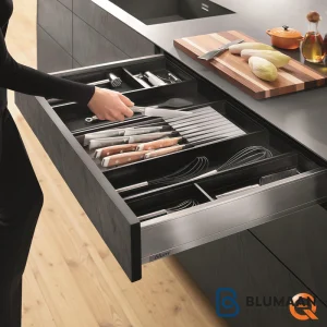 جاکاردی داخل کشویی بلوم - نمای دوم